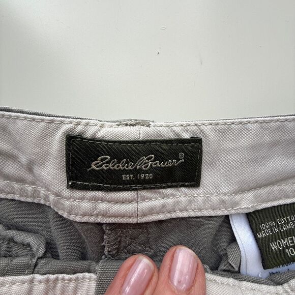 Eddie Bauer High Rise 100% Cotton Utility Capri Cropped Pants Sage Green Size 10 - Picture 3 of 10